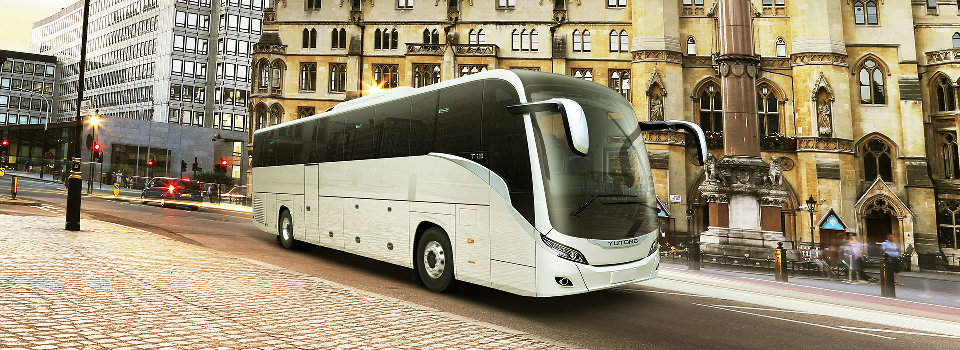 T13_Туристический автобус_YUTONG