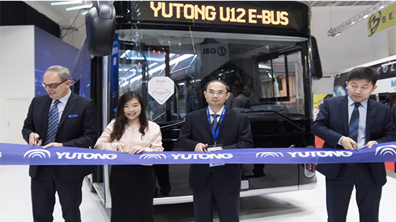 Yutong, сияющий на Busworld в Бельгии, ведущий тренд новой энергии