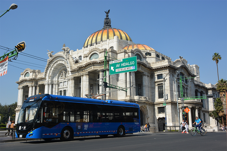 Встретя Мексику, Yutong Bus везет вас к древней цивилизации Америки