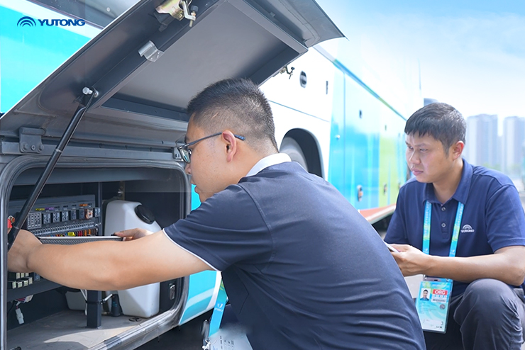 Автобусы Yutong используют жесткие силы для успешного завершения студенческих игр
