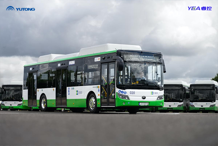 Электрические автобусы Yutong E12 появились в польском городе Белосток