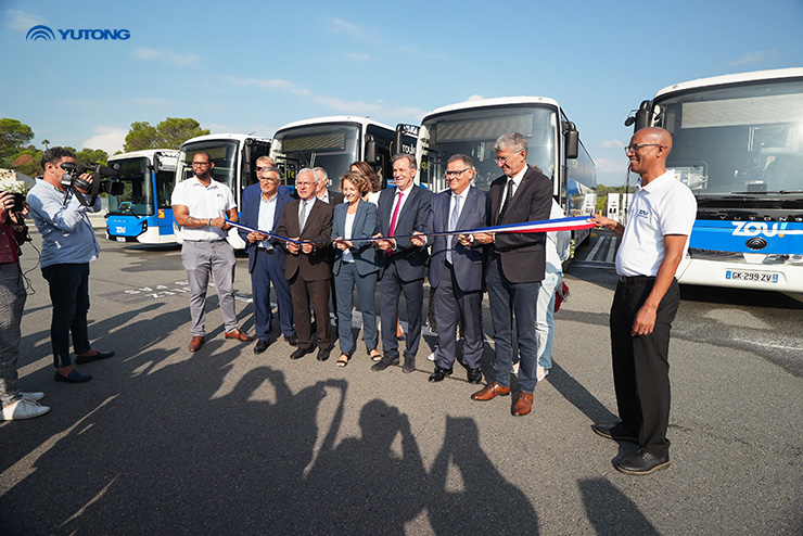 Yutong экспортировала во Францию 135 электрических междугородних автобусов