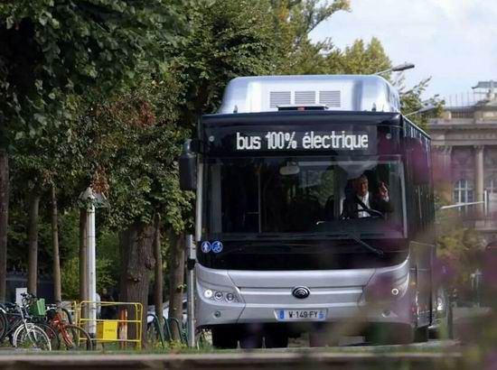 Рост объема продаж автобусов новых источников энергии 2015 года Автобусов Yutong 176,1%