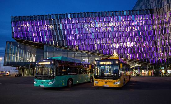 Первая партия электрических автобусов изготовлена а Китае, Yutong открыл новую эру электрической транспортировки в Исландии