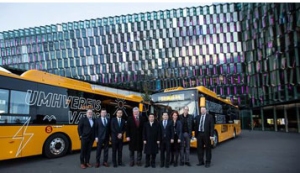 Первая партия чистых электрических автобусов изготовлена в Китае, автобус Ютун открыл новую эру экологически чистой транспортировки в Исл