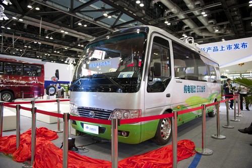 Компания &laquo;ЮТОНГ&raquo; освещает Китайско- Пекинские Международные автобусные и грузовые ЭКСПО вместе с новой моделю E7 электрического автобуса.