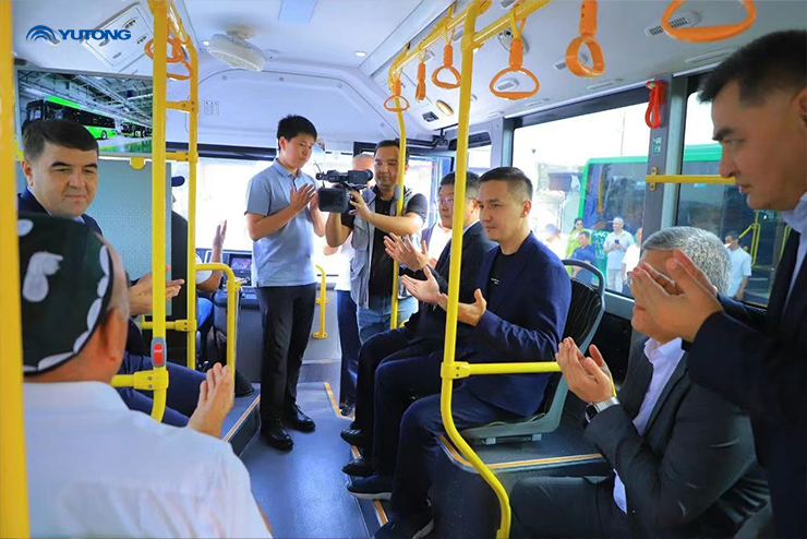 36 автобусов Yutong на КПГ (ZK6950HG) помогают развитию «зеленого» транспорта в Узбекистане