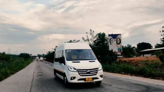 Испытание дорогами Ганы: лёгкий коммерческий транспорт Yutong доказал надёжность, топливную экономичность и комфорт